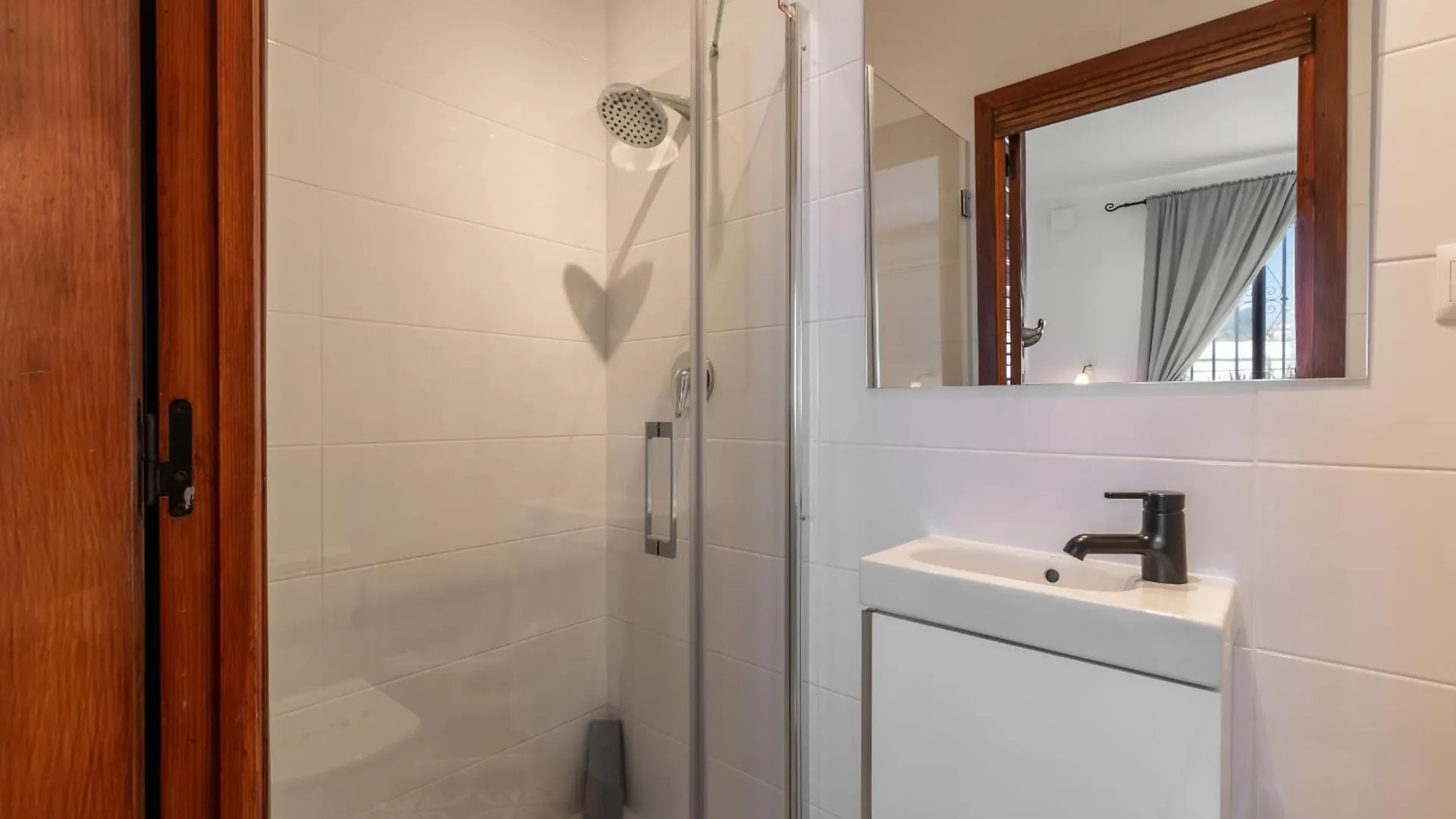 Tetuan 40 Oasis Properties Нерха Дом отдыха